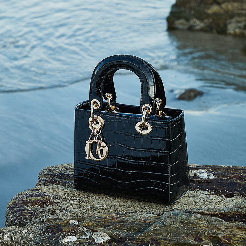 %100 Hakiki Deri Lüks Mini Kad - Leather Work Bag Women incelemesi ve fiyatı