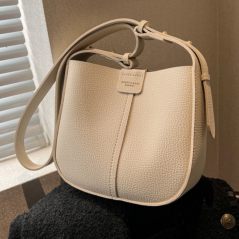 Kadınlar için çok yönlü küçük  - Leather Work Bag Women incelemesi ve fiyatı